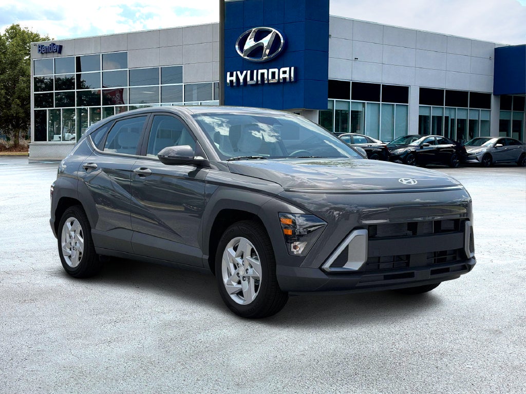 2027 Hyundai KONA SE