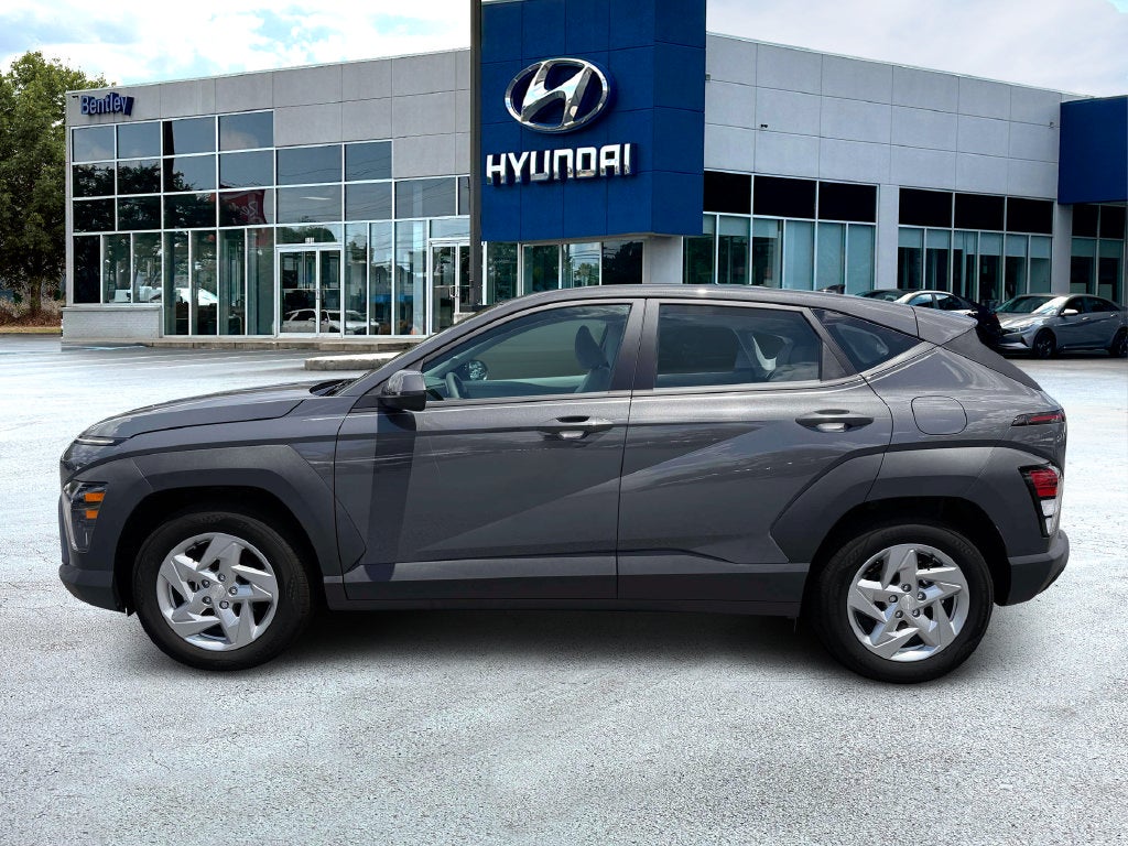 2027 Hyundai KONA SE