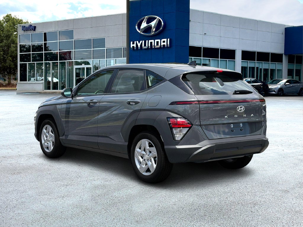 2027 Hyundai KONA SE