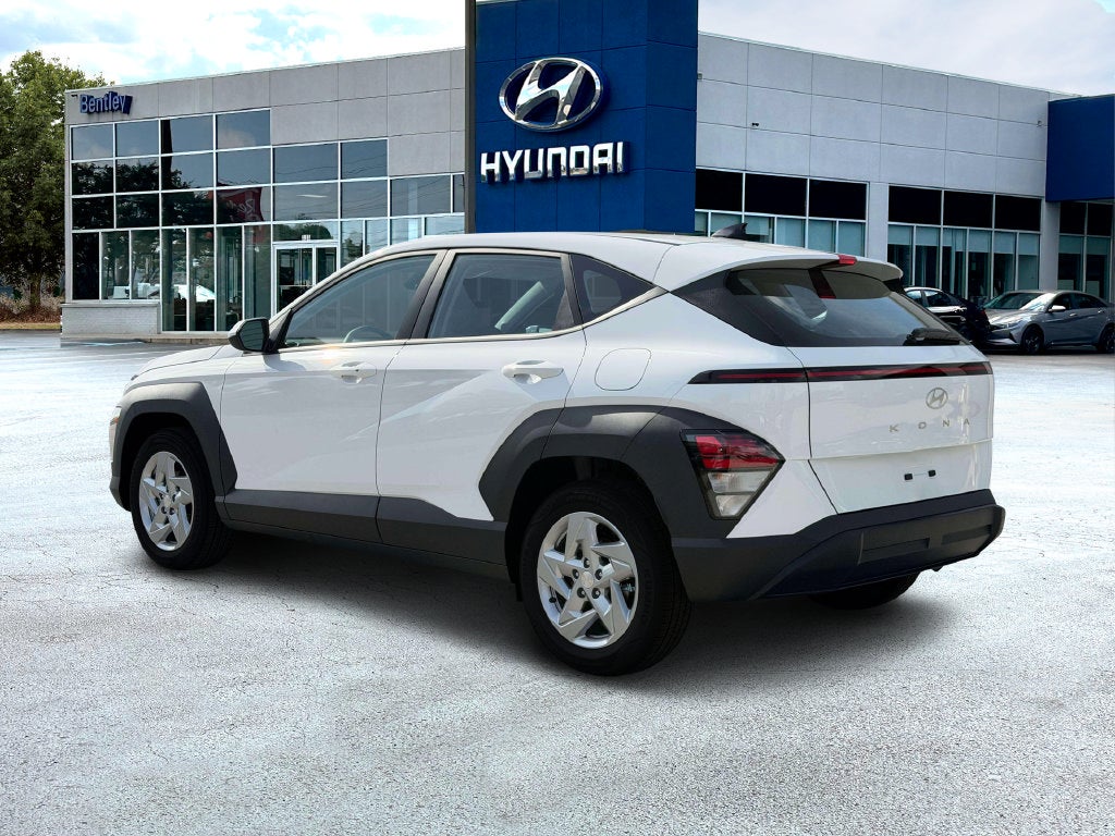 2027 Hyundai KONA SE
