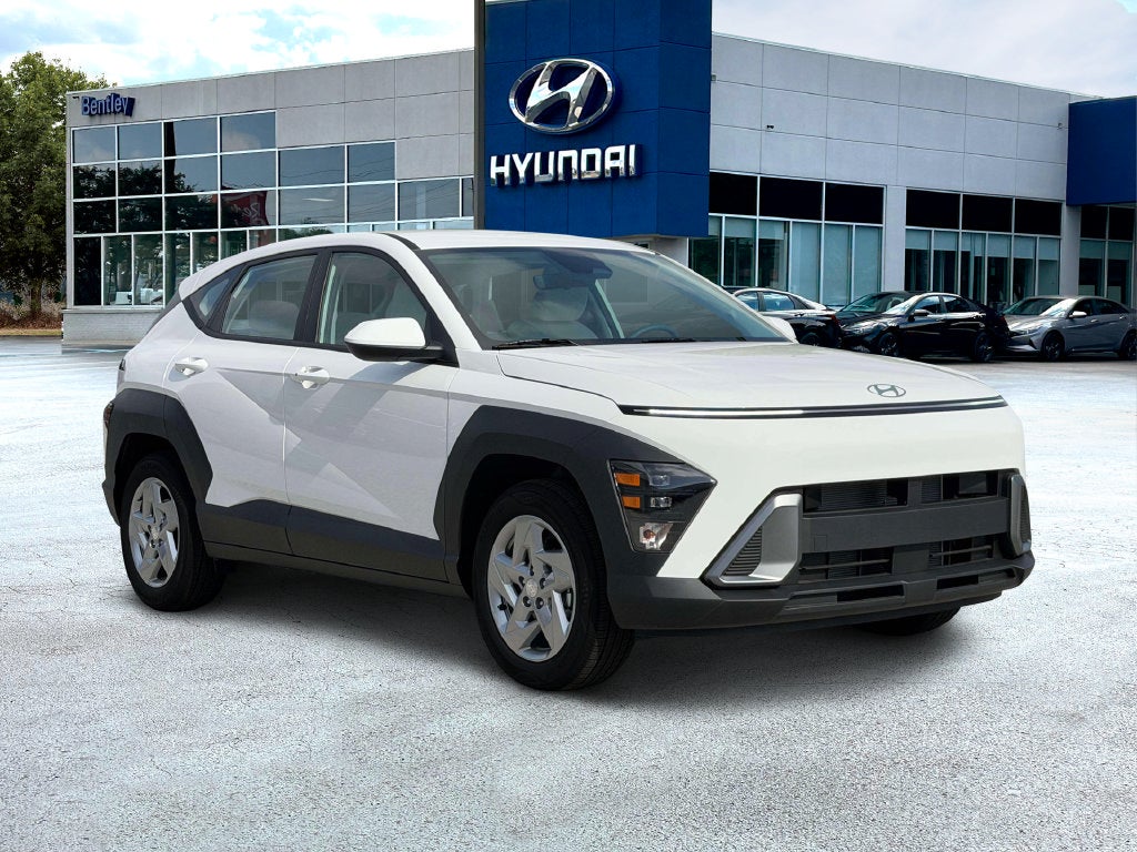 2027 Hyundai KONA SE