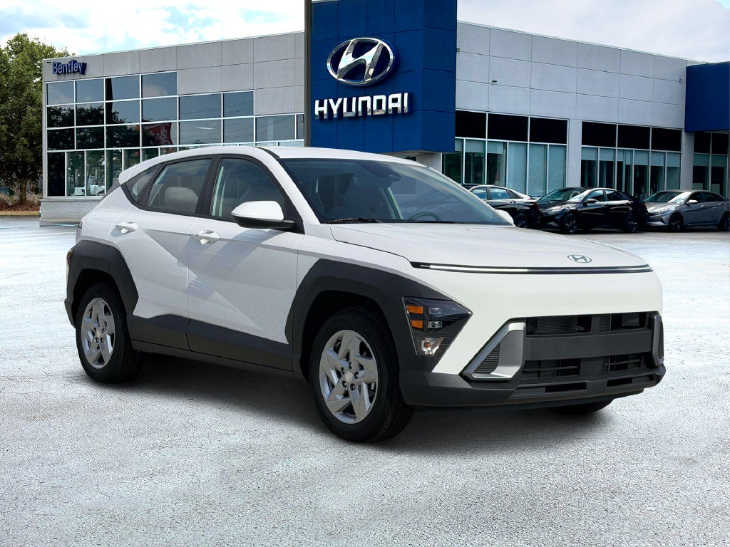 2027 Hyundai KONA SE