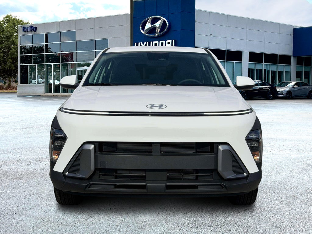 2027 Hyundai KONA SE