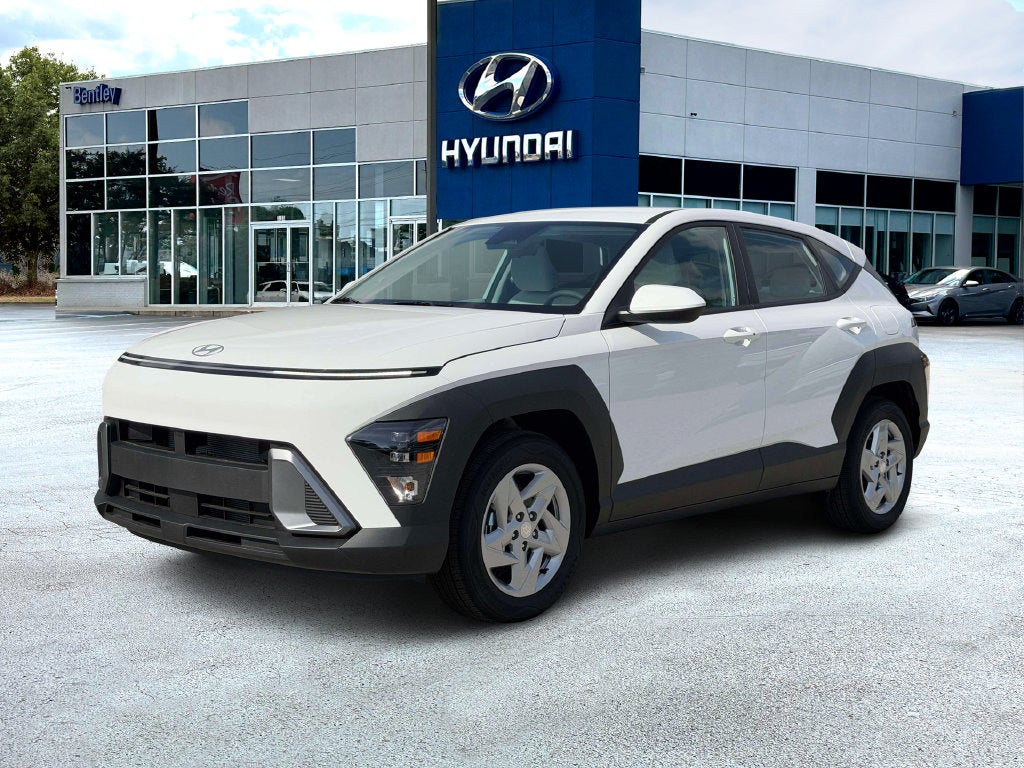 2027 Hyundai KONA SE