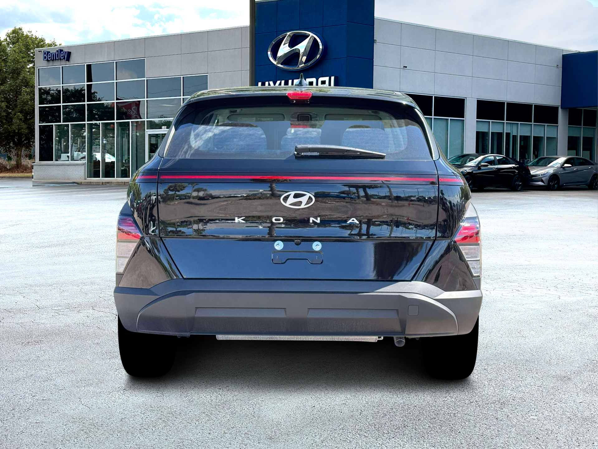 2026 Hyundai KONA SE FWD