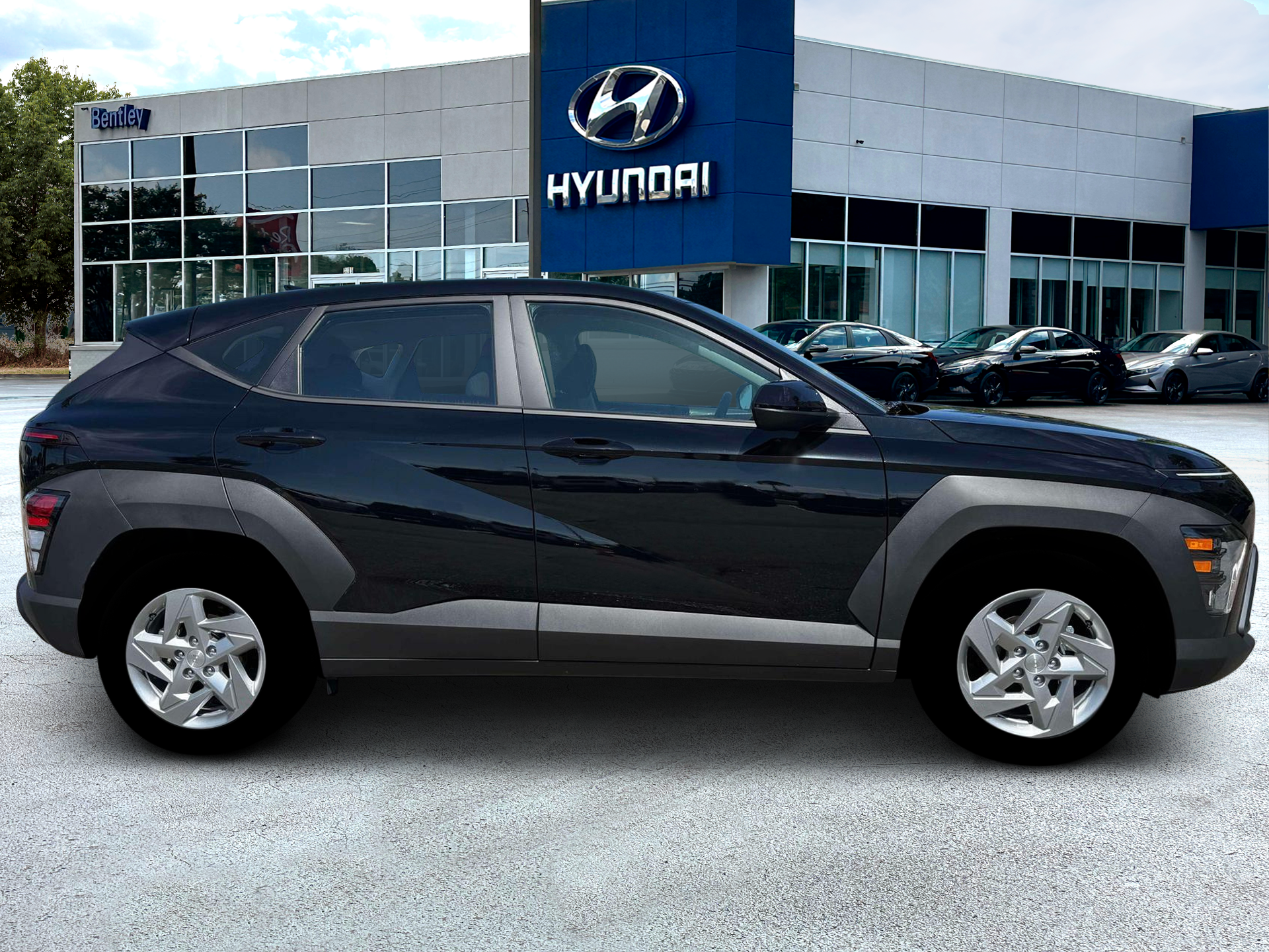 2026 Hyundai KONA SE FWD