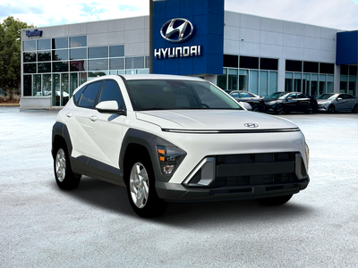 2026 Hyundai KONA SE FWD