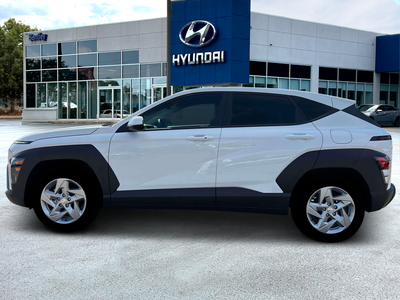 2026 Hyundai KONA SE FWD