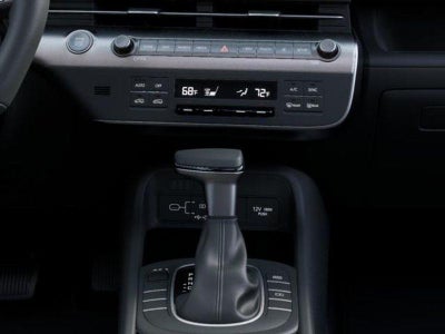 2025 Hyundai KONA SEL FWD