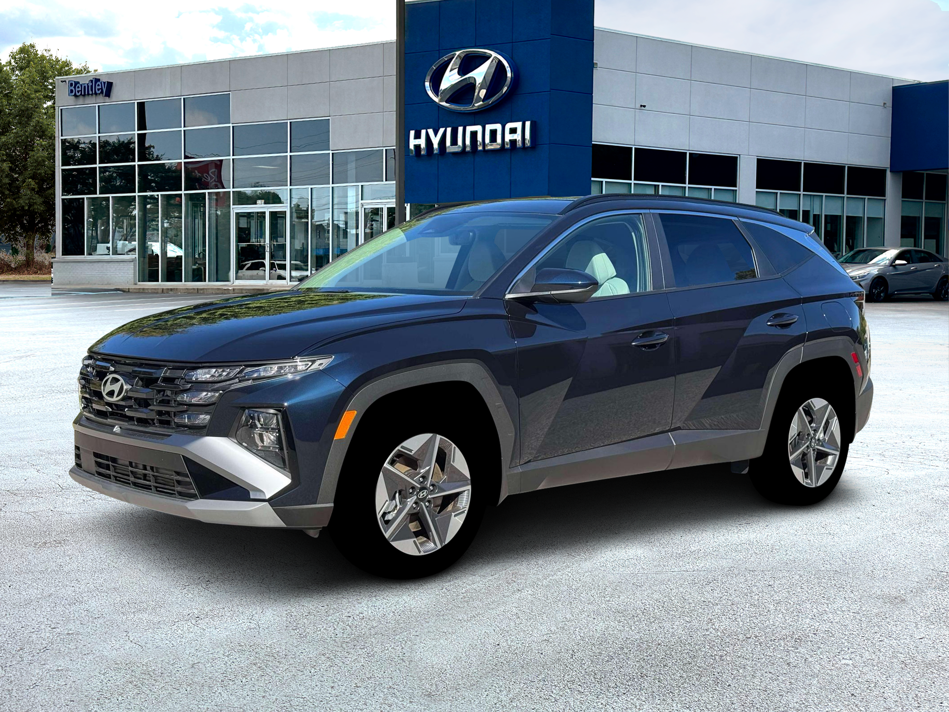 2026 Hyundai TUCSON HYBRID SEL AWD