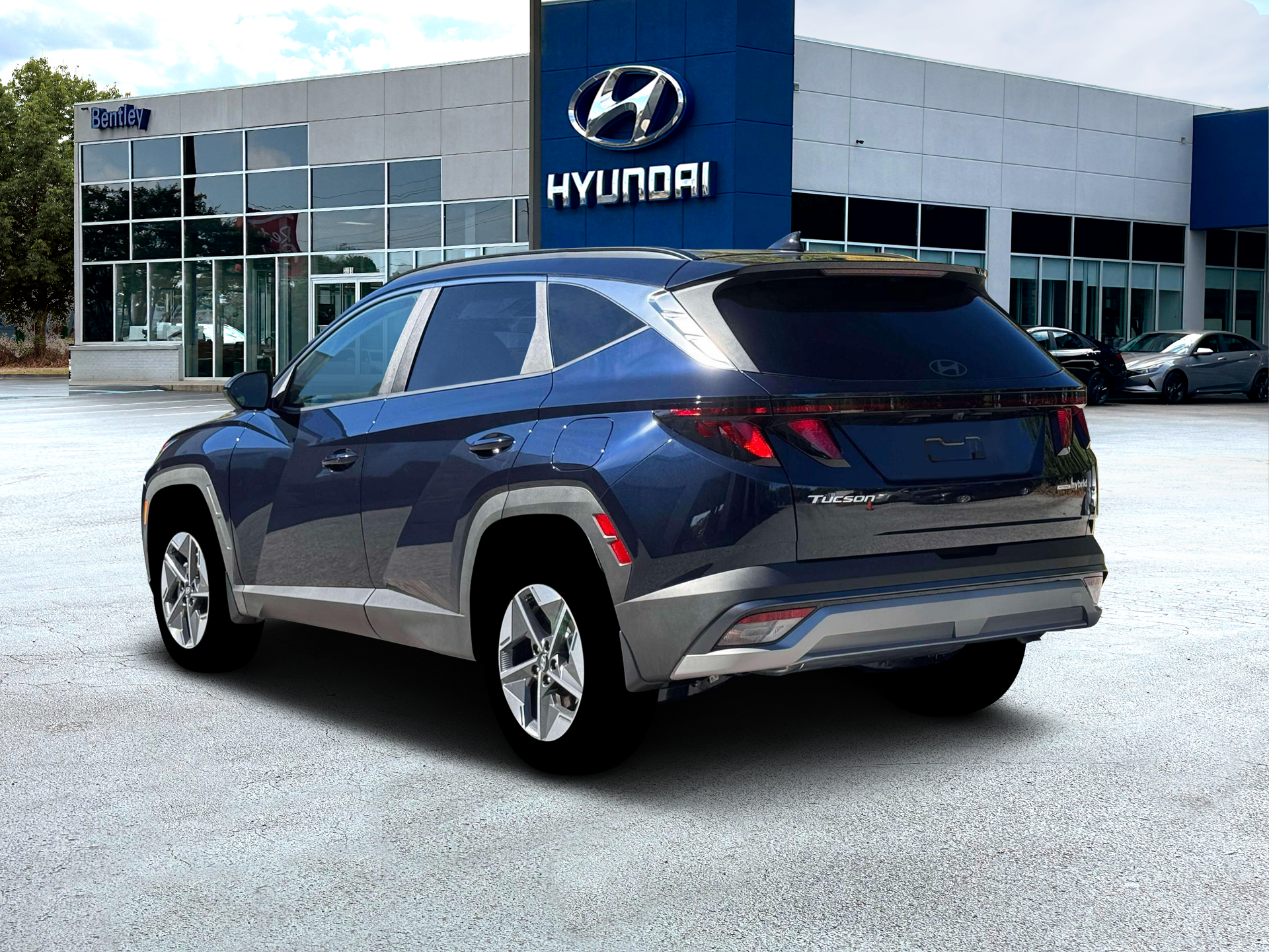 2026 Hyundai TUCSON HYBRID SEL AWD