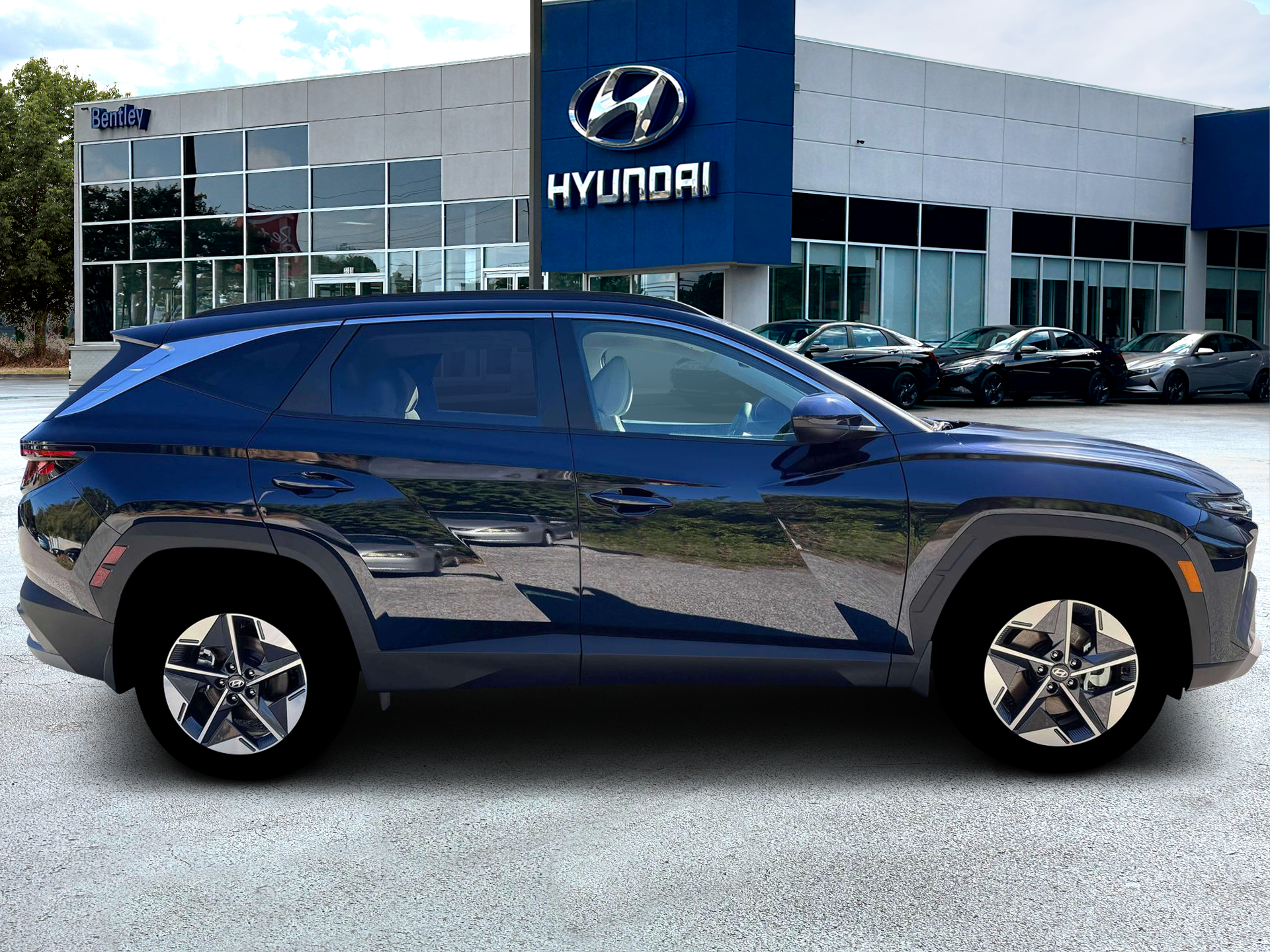 2026 Hyundai TUCSON HYBRID SEL AWD
