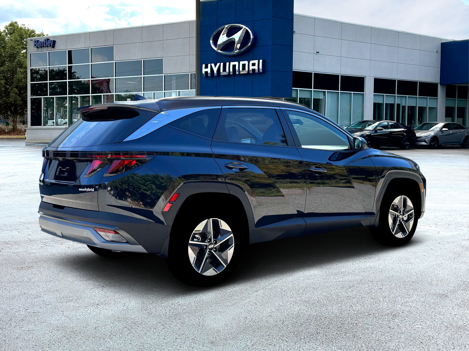 2026 Hyundai TUCSON HYBRID SEL AWD