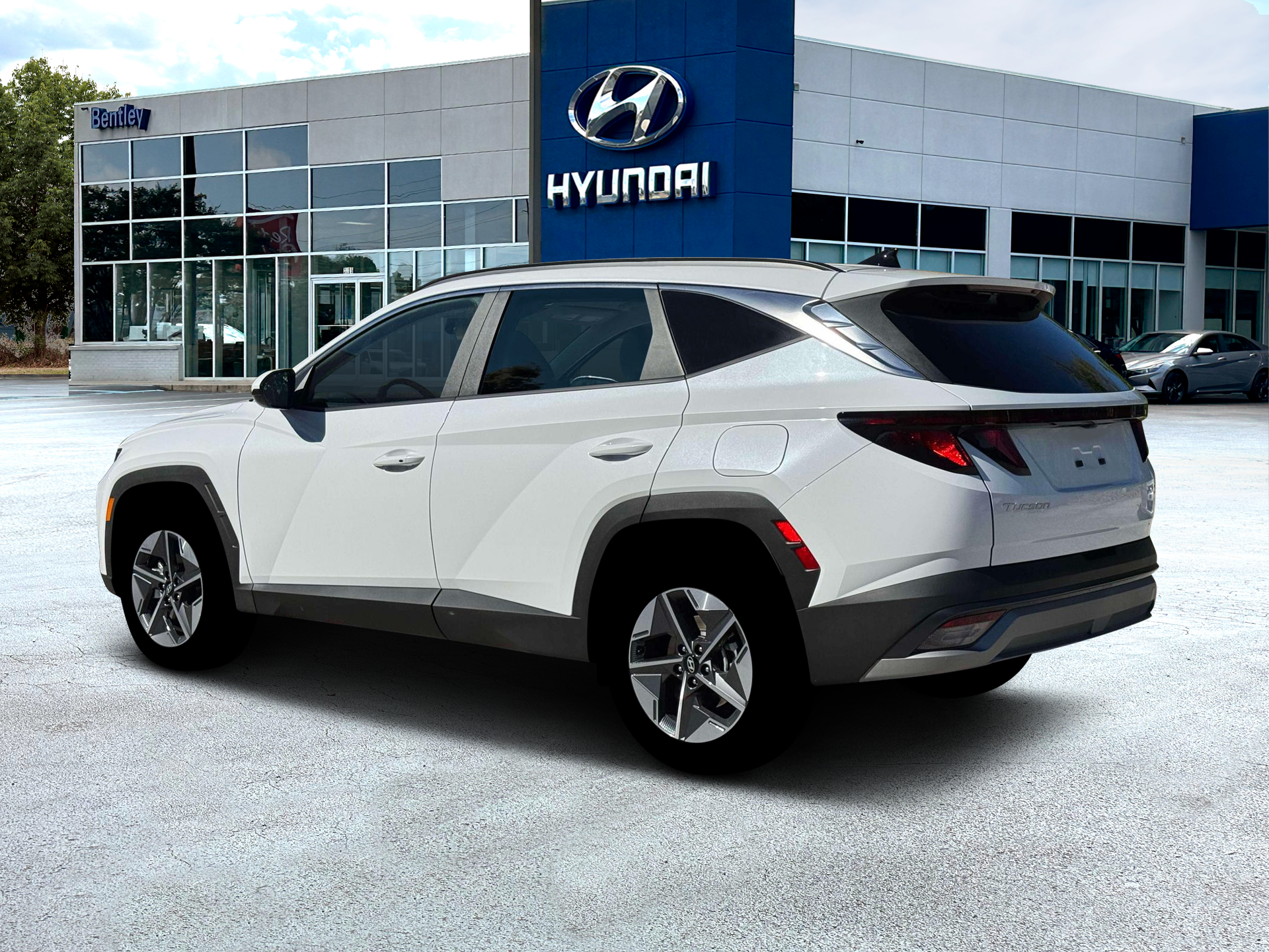 2026 Hyundai TUCSON HYBRID SEL AWD