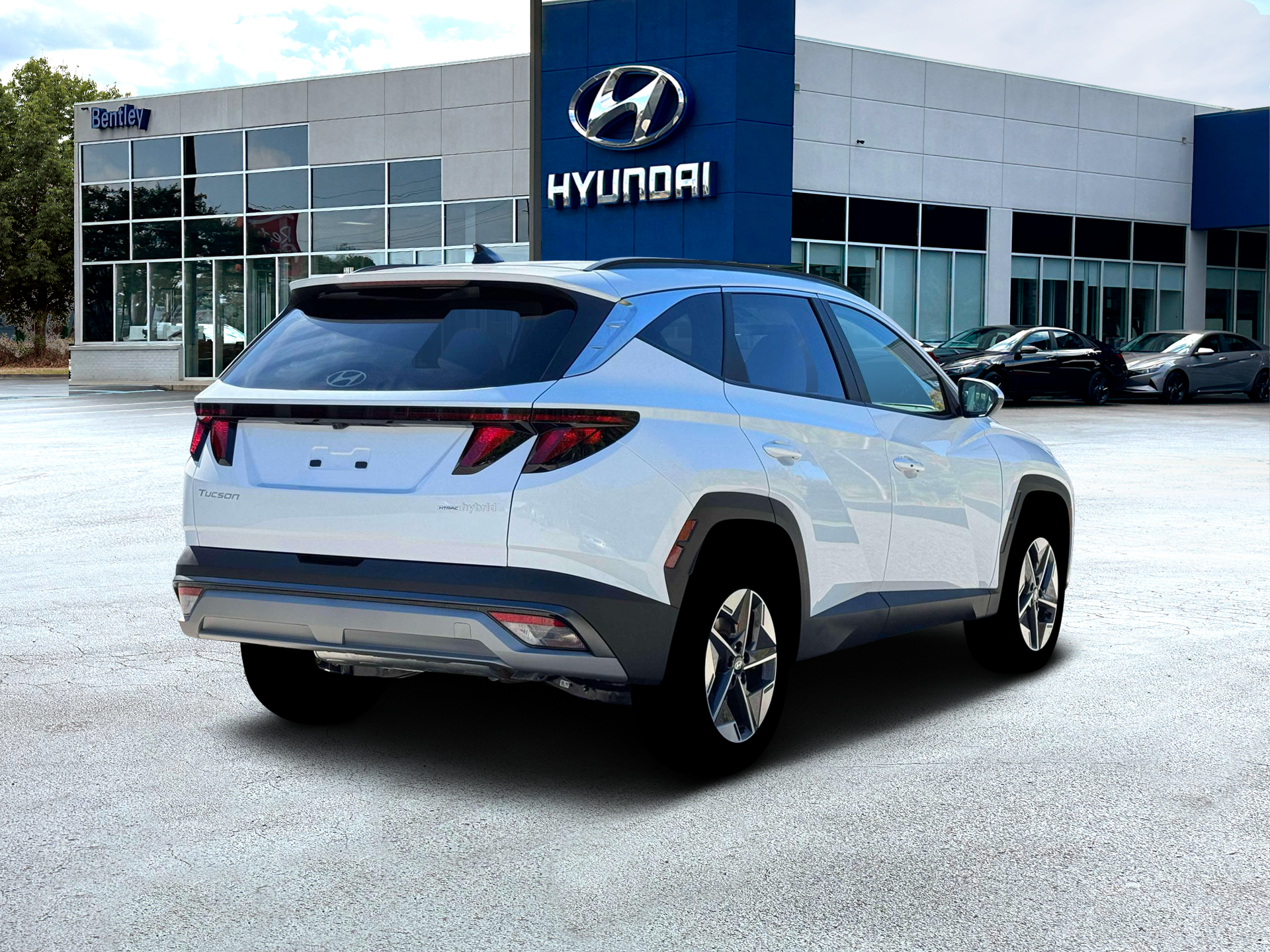 2026 Hyundai TUCSON HYBRID SEL AWD