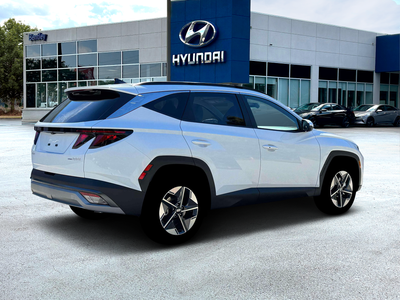 2026 Hyundai TUCSON HYBRID SEL AWD