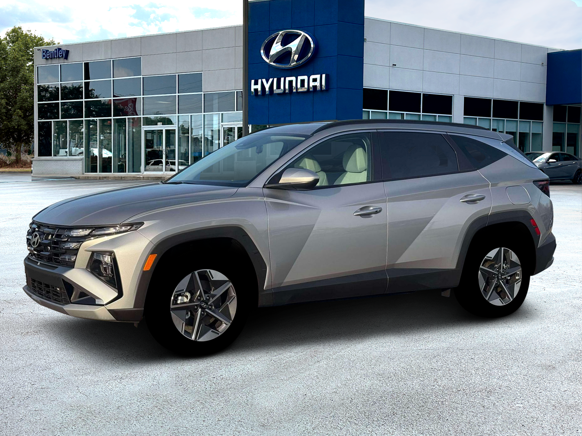 2026 Hyundai TUCSON HYBRID SEL AWD