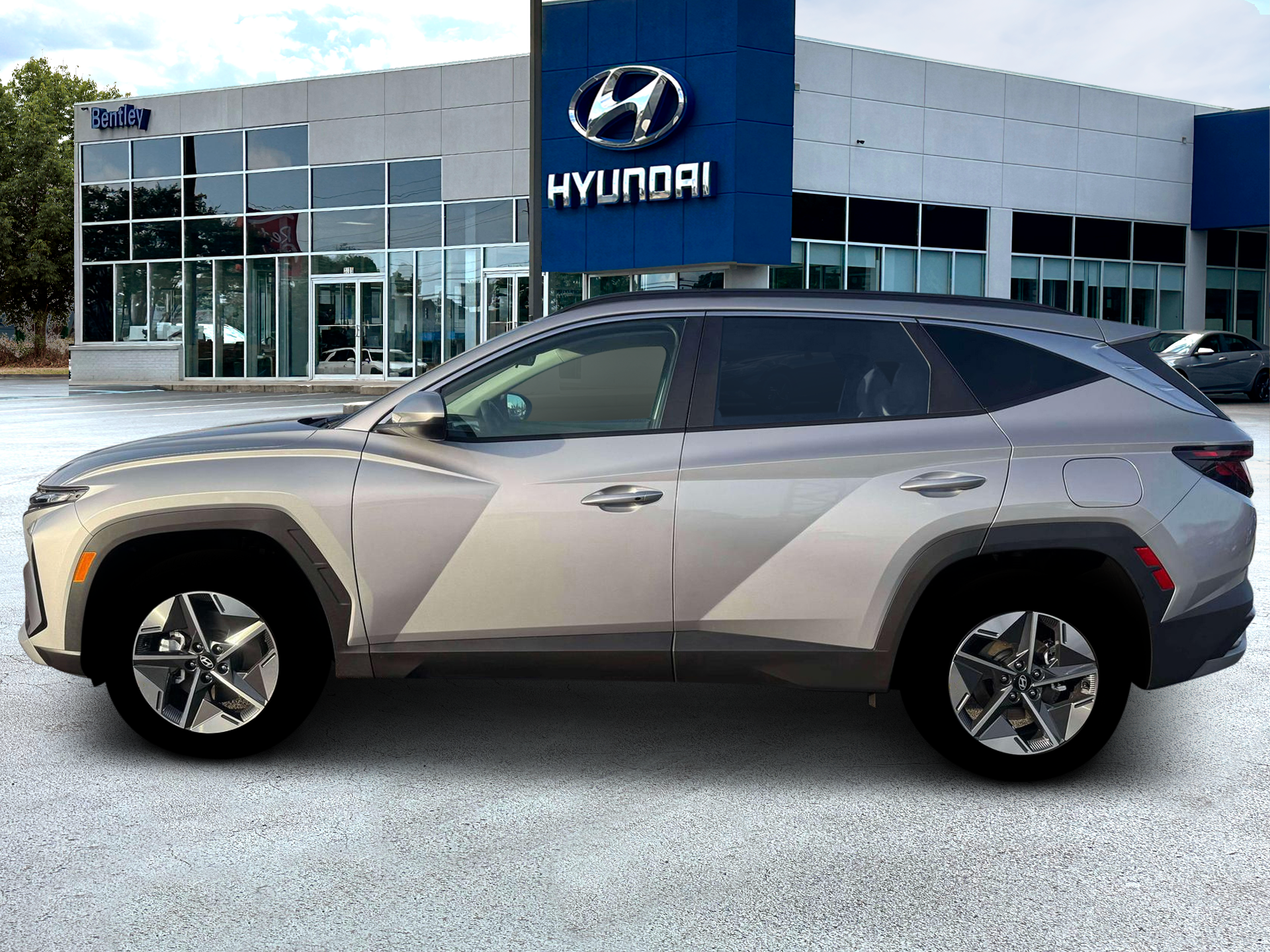 2026 Hyundai TUCSON HYBRID SEL AWD
