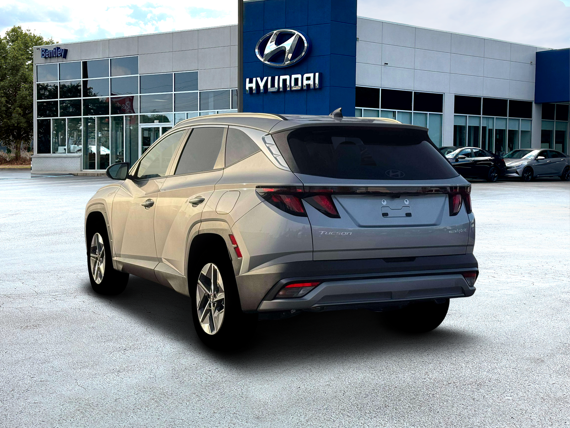 2026 Hyundai TUCSON HYBRID SEL AWD