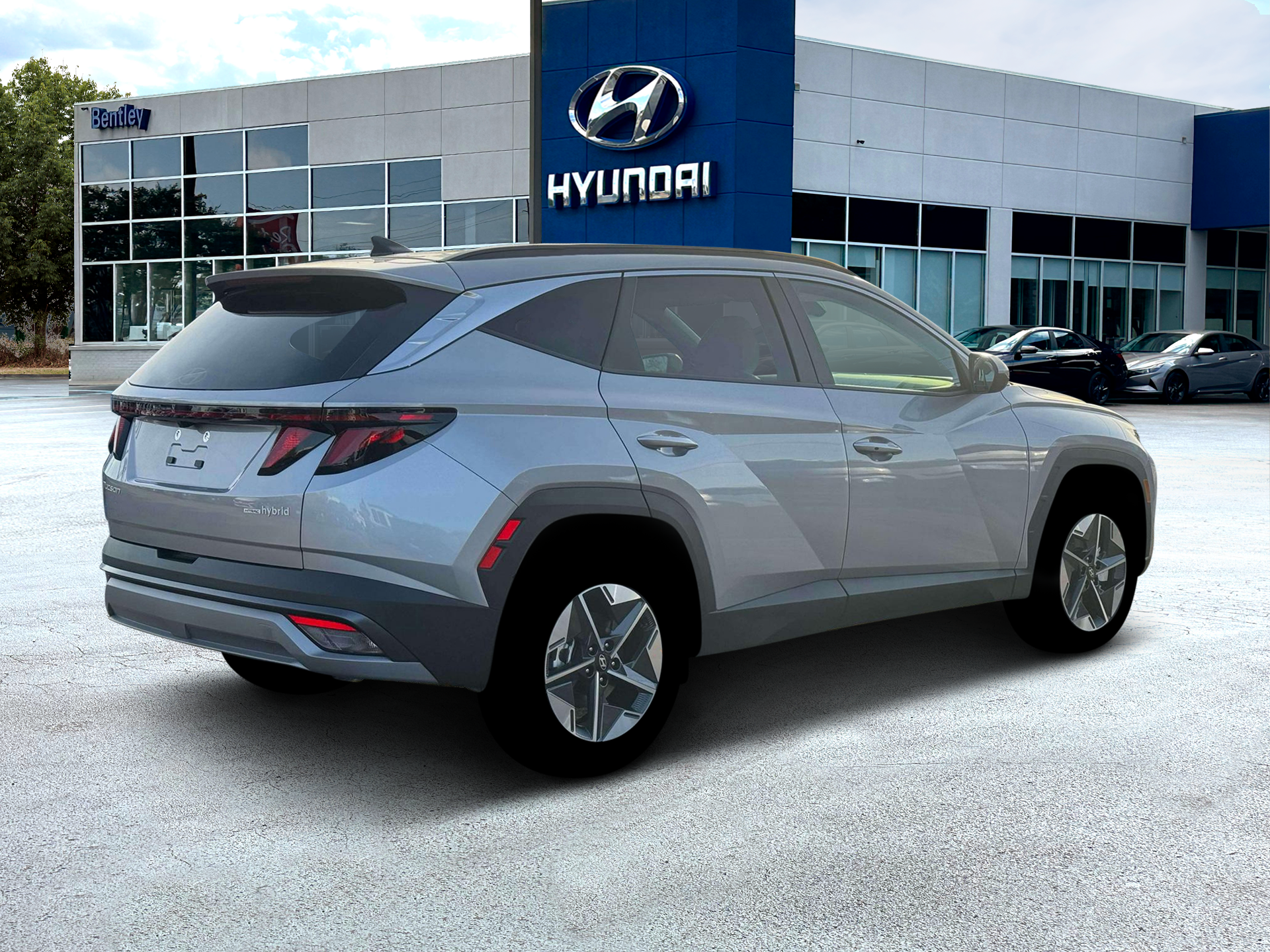 2026 Hyundai TUCSON HYBRID SEL AWD
