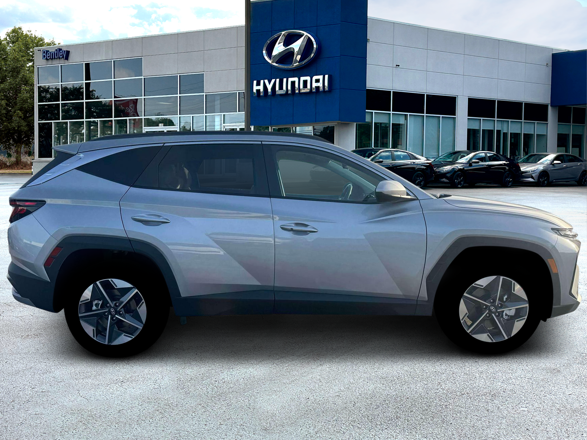 2026 Hyundai TUCSON HYBRID SEL AWD