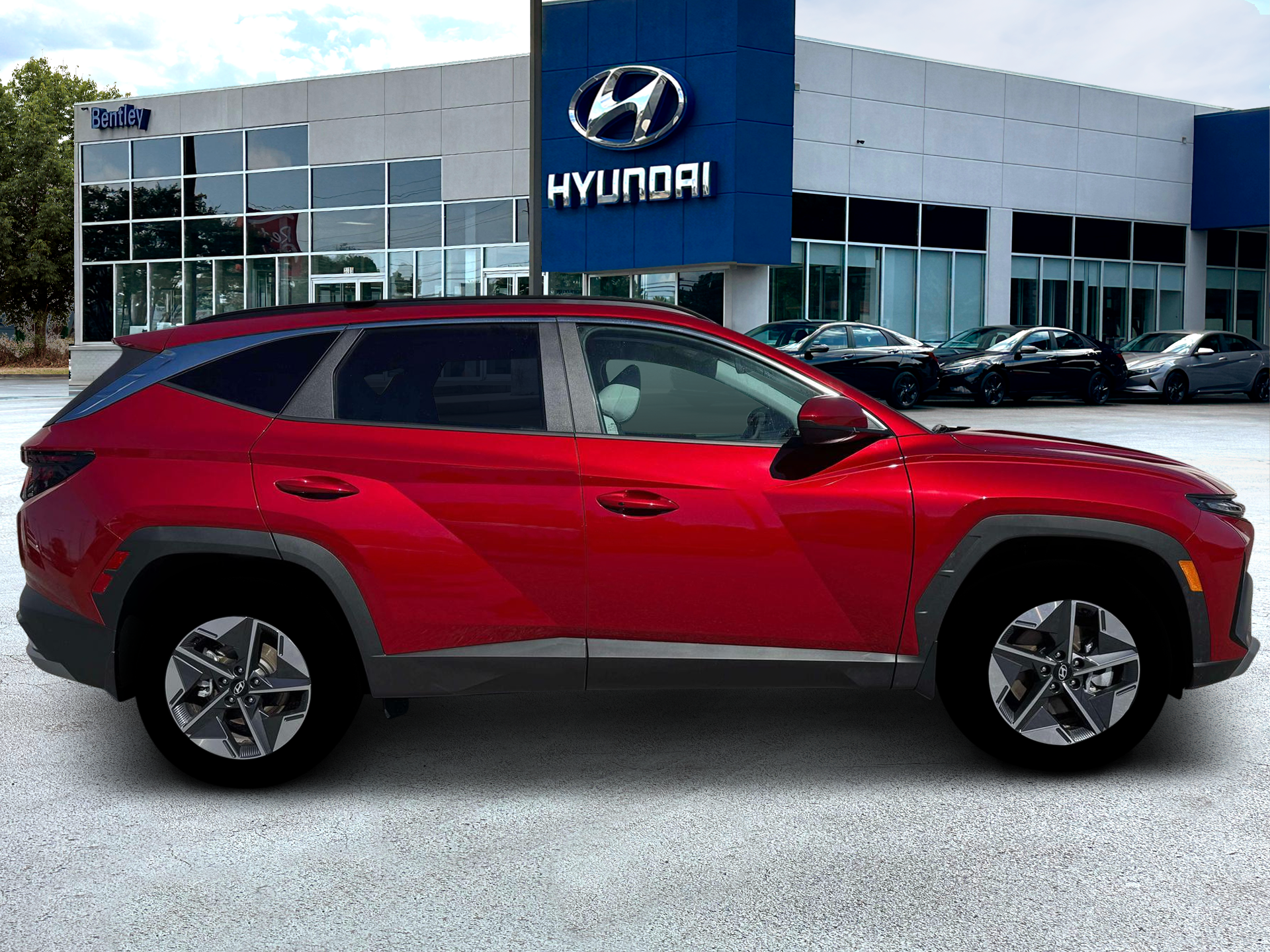 2026 Hyundai TUCSON HYBRID SEL AWD
