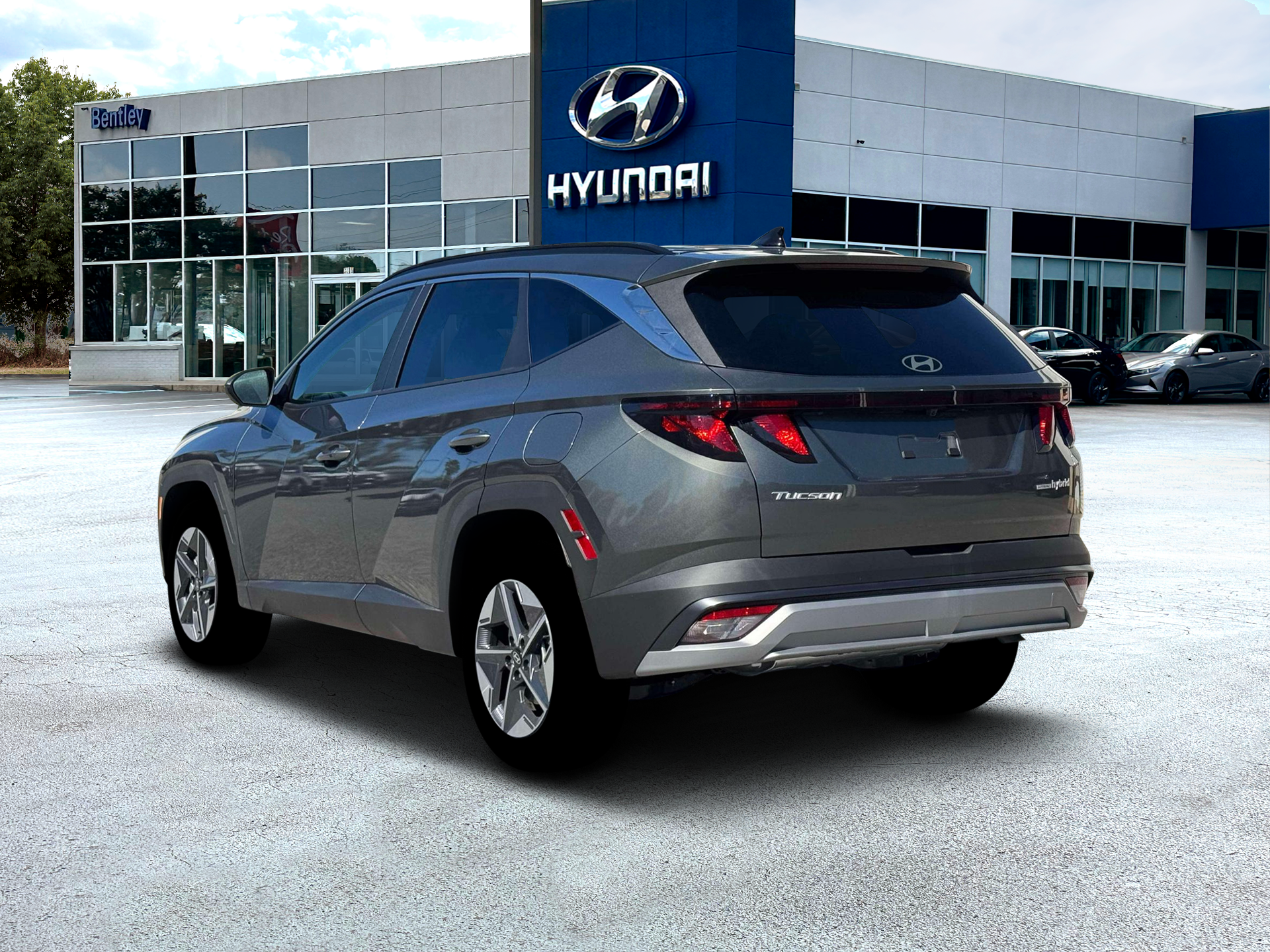 2026 Hyundai TUCSON HYBRID SEL AWD
