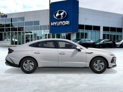 2026 Hyundai SONATA SE