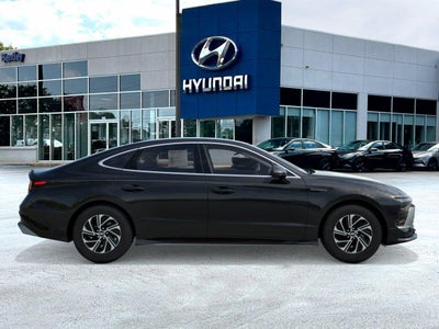 2026 Hyundai SONATA HYBRID Blue