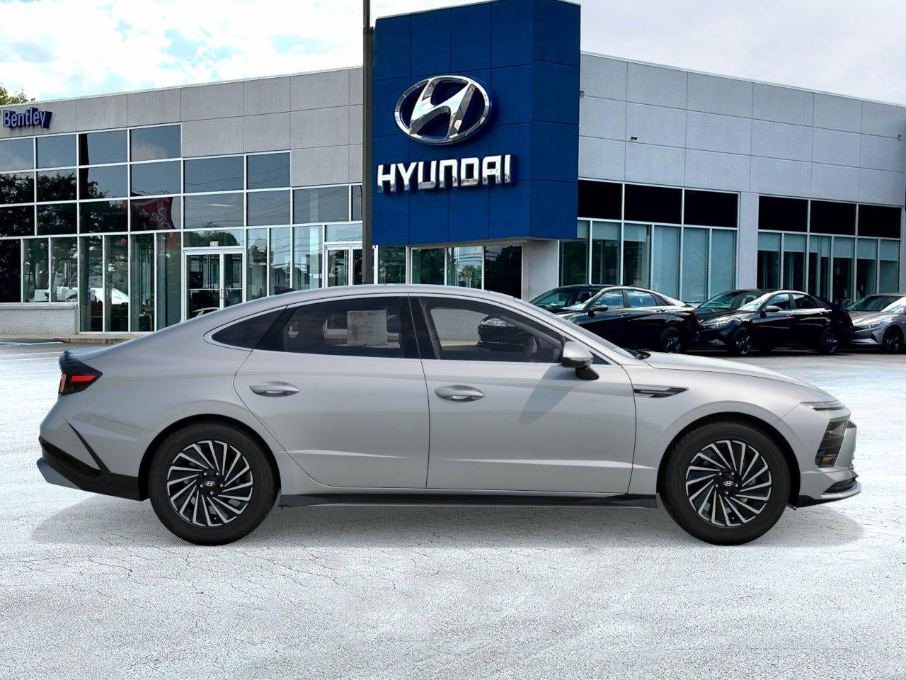 2026 Hyundai SONATA HYBRID SEL