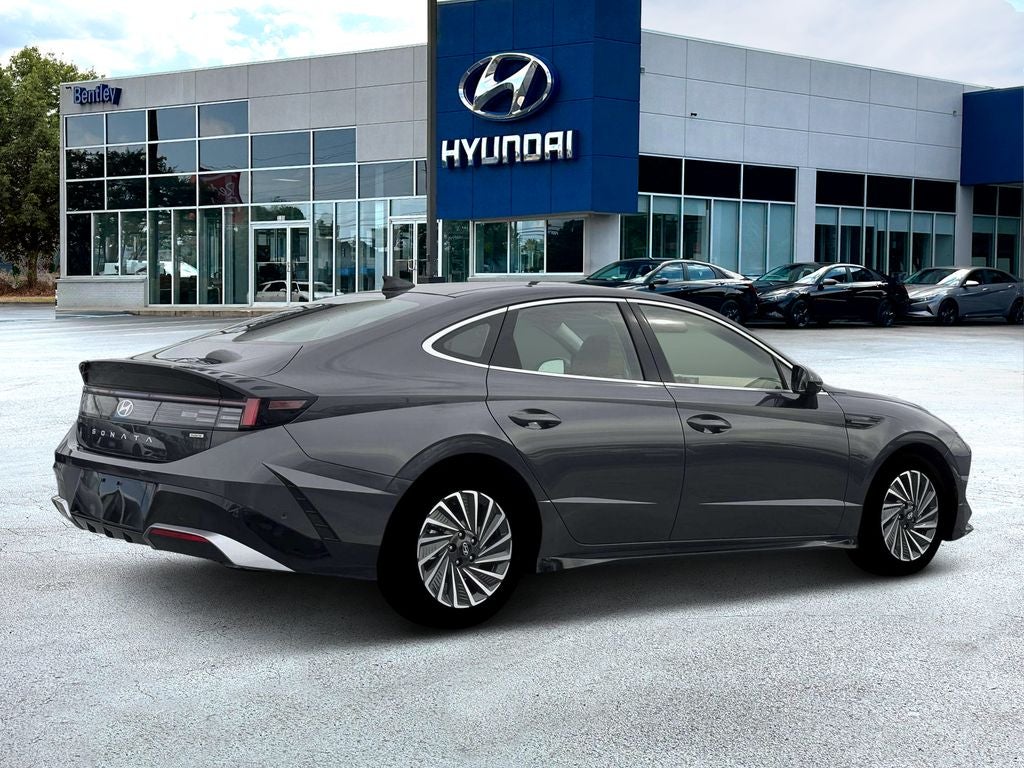 2026 Hyundai SONATA HYBRID Limited