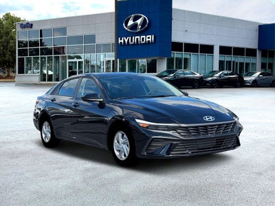 2026 Hyundai ELANTRA SE