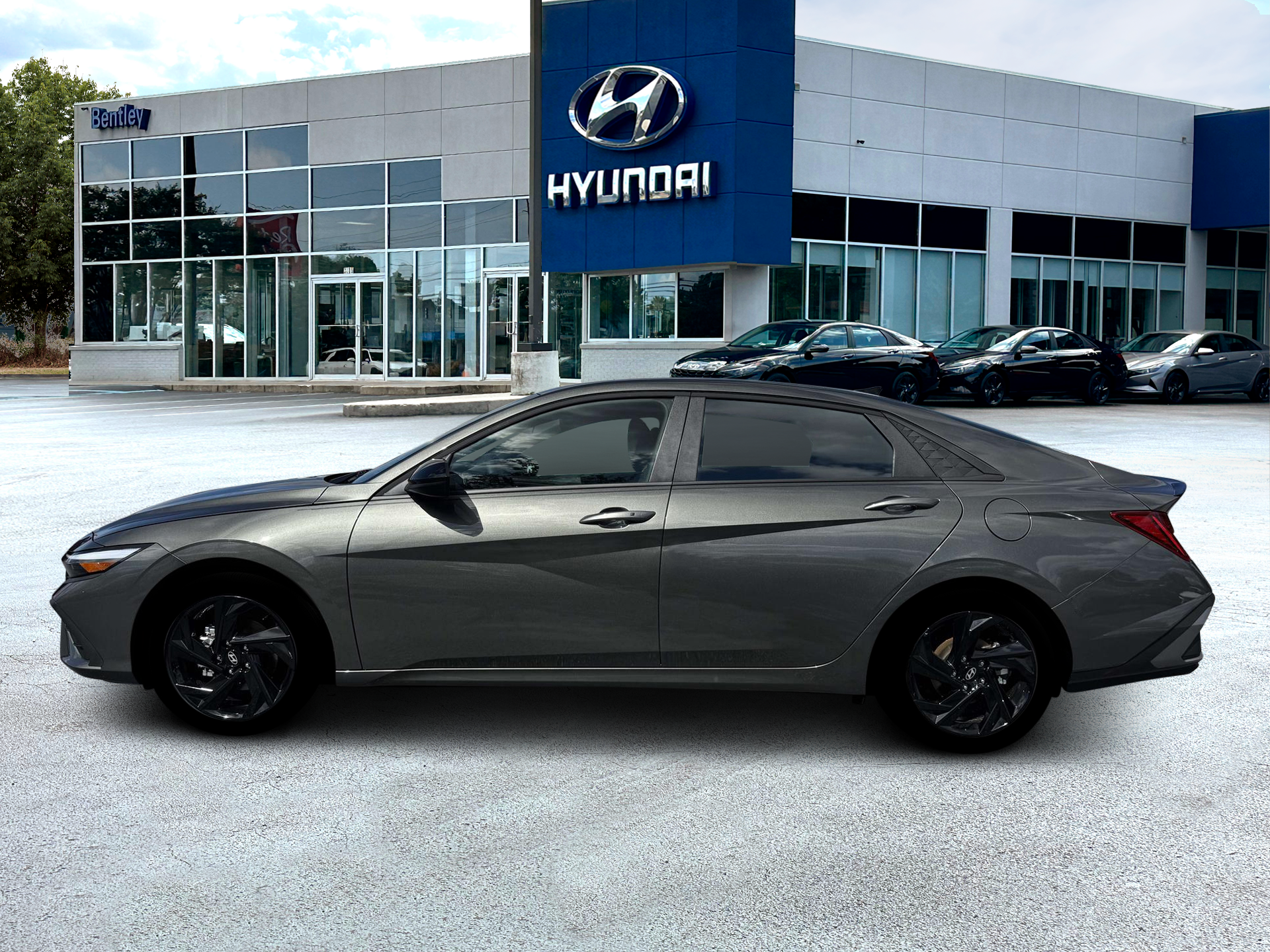 2026 Hyundai ELANTRA HYBRID SEL Sport
