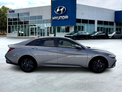 2026 Hyundai ELANTRA HYBRID SEL Sport