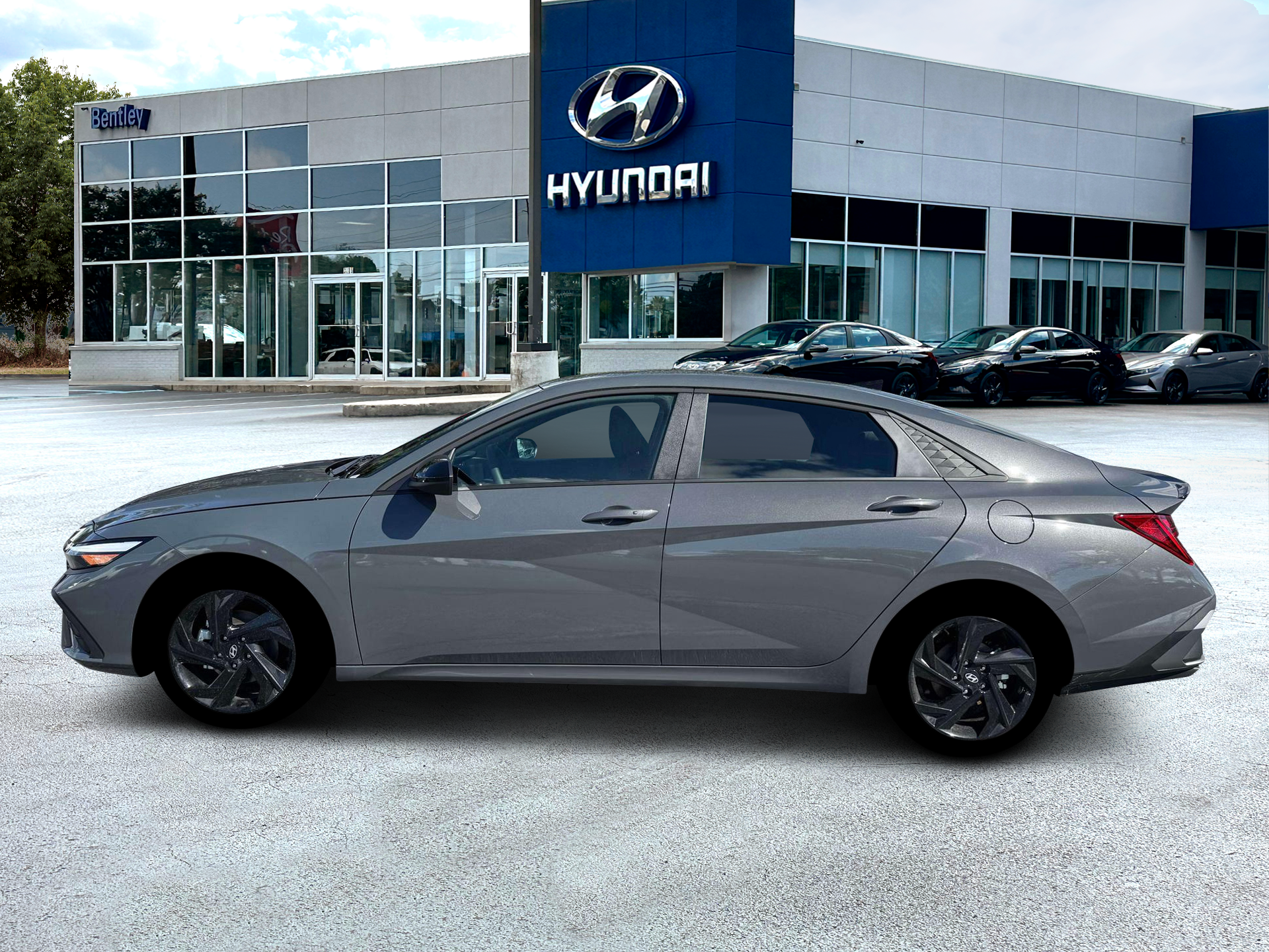 2026 Hyundai ELANTRA HYBRID SEL Sport