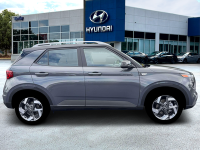 2026 Hyundai VENUE SEL W/Two-Tone Roof