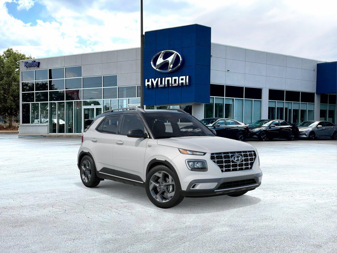 2026 Hyundai VENUE SEL W/Two-Tone Roof