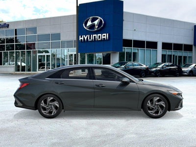2026 Hyundai ELANTRA Limited