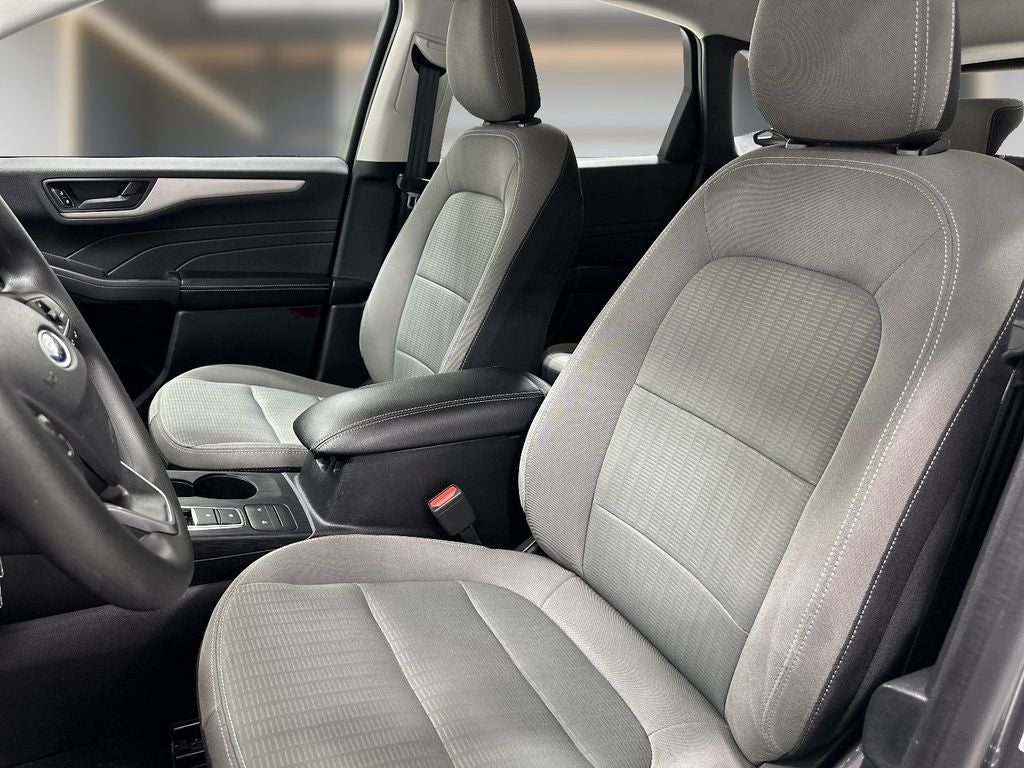 2022 Ford Escape S