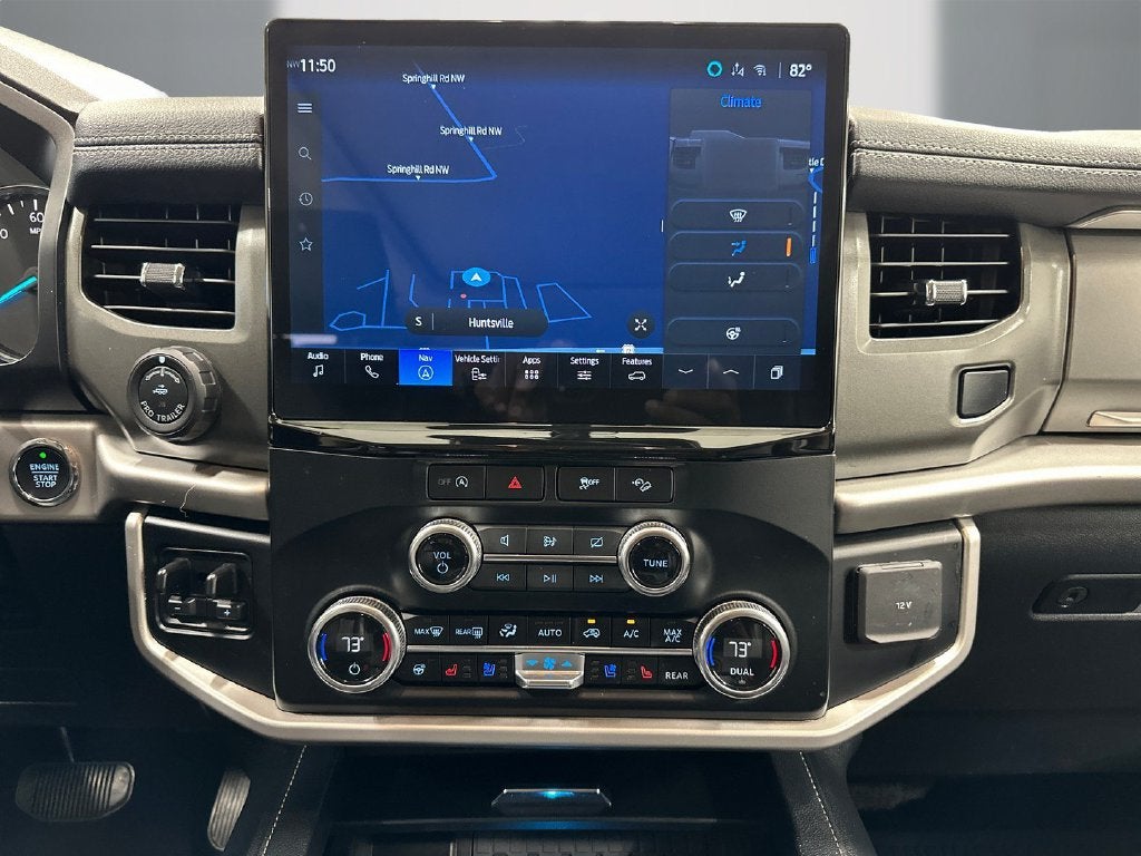 2024 Ford Expedition Max XLT Black Accent