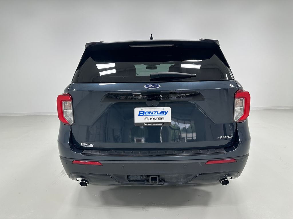 2022 Ford Explorer ST-Line