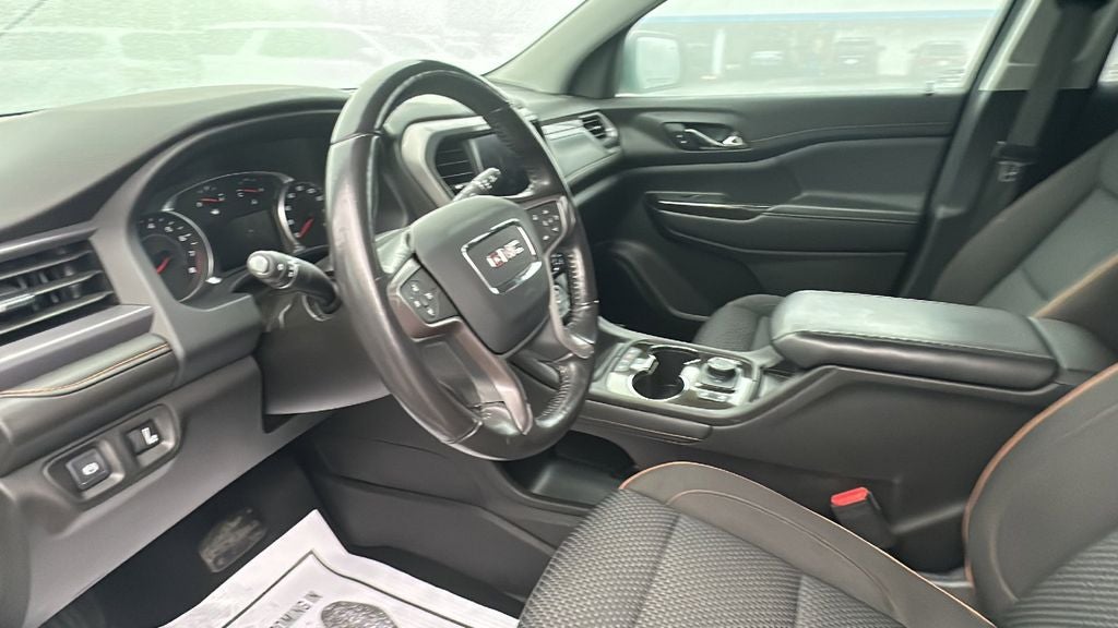 2020 GMC Acadia AT4