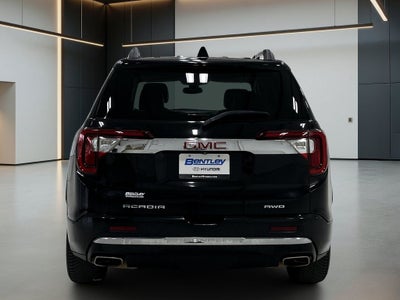 2020 GMC Acadia Denali