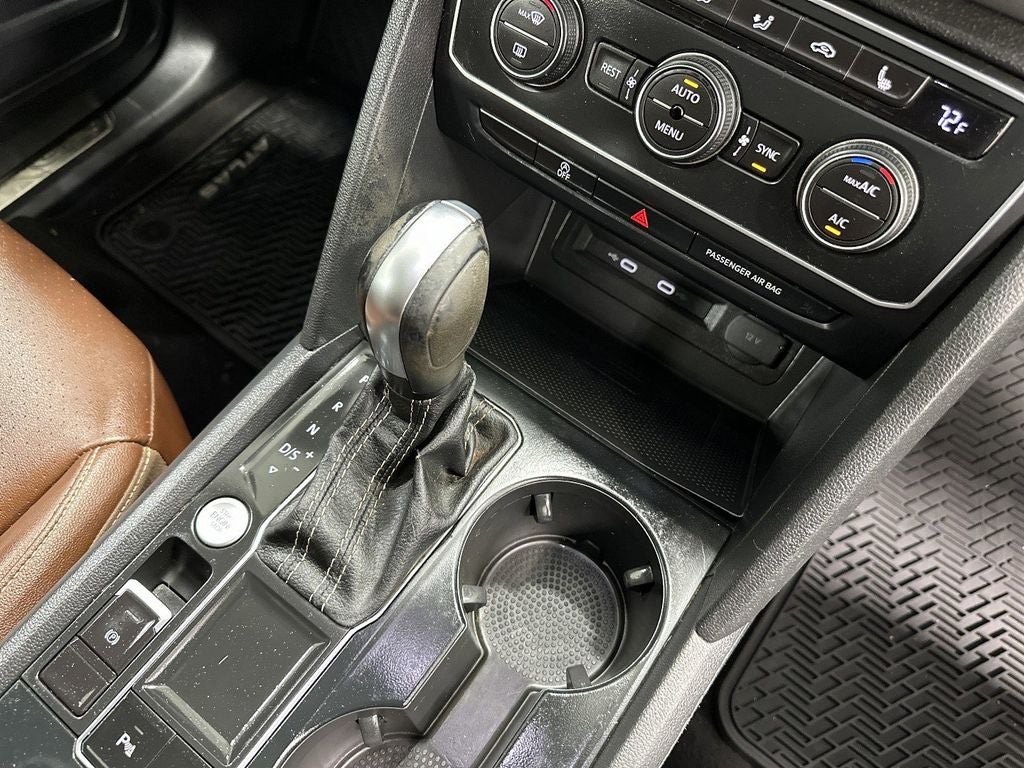 2021 Volkswagen Atlas 3.6L V6 SE w/Technology