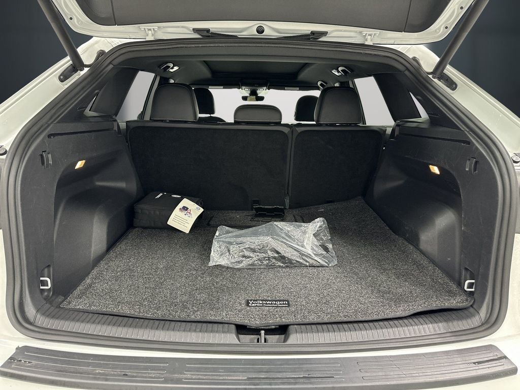 2020 Volkswagen Atlas Cross Sport 3.6L V6 SEL Premium R-Line 4Motion