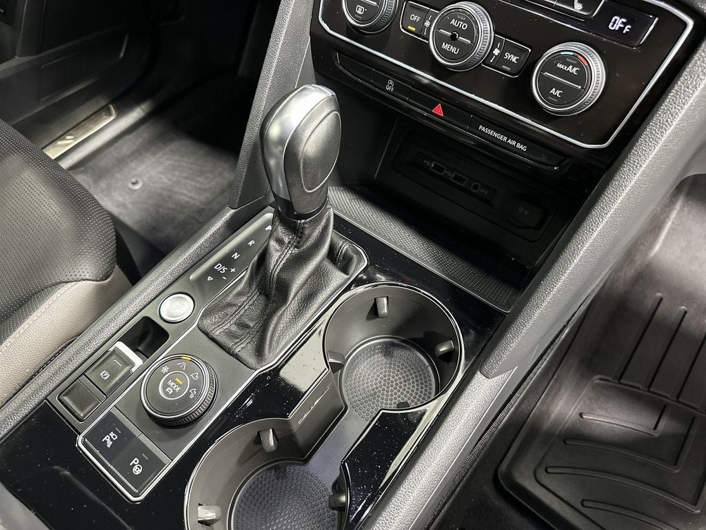 2020 Volkswagen Atlas Cross Sport 3.6L V6 SEL Premium R-Line 4Motion