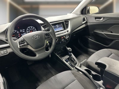 2022 Hyundai ACCENT SE