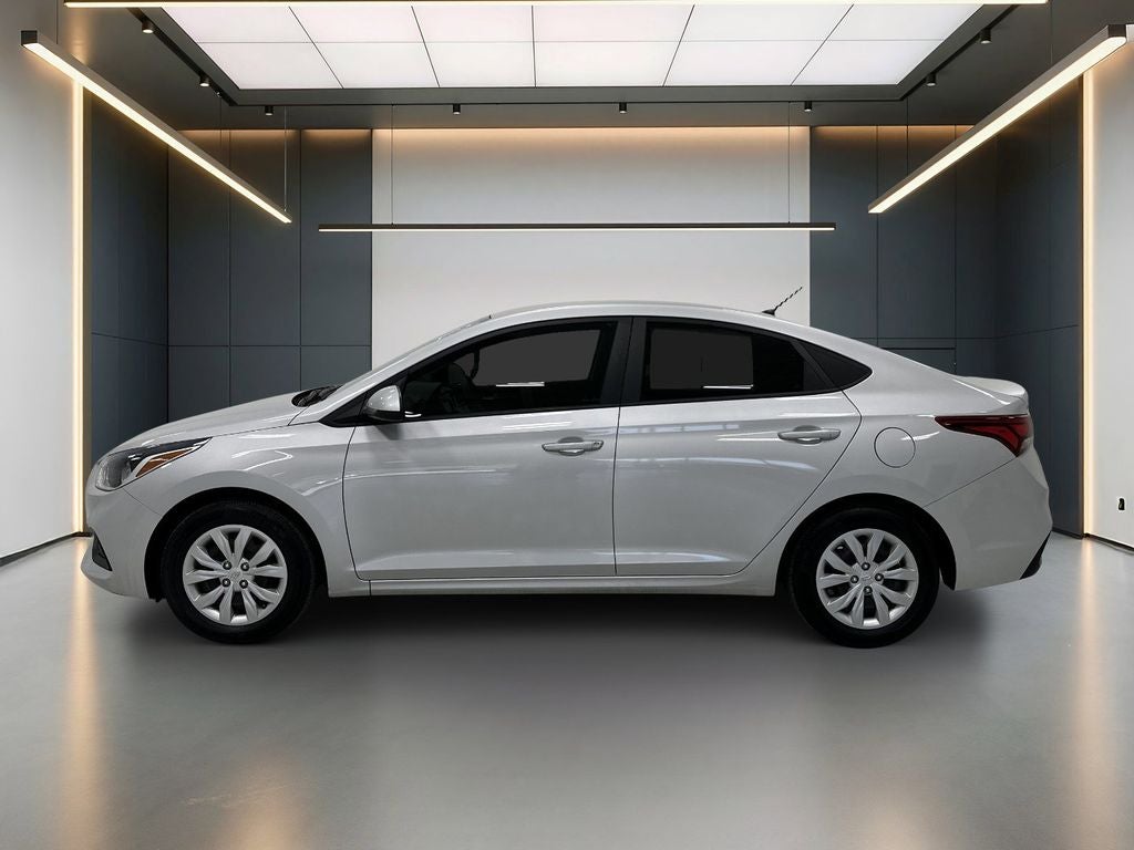 2022 Hyundai ACCENT SE