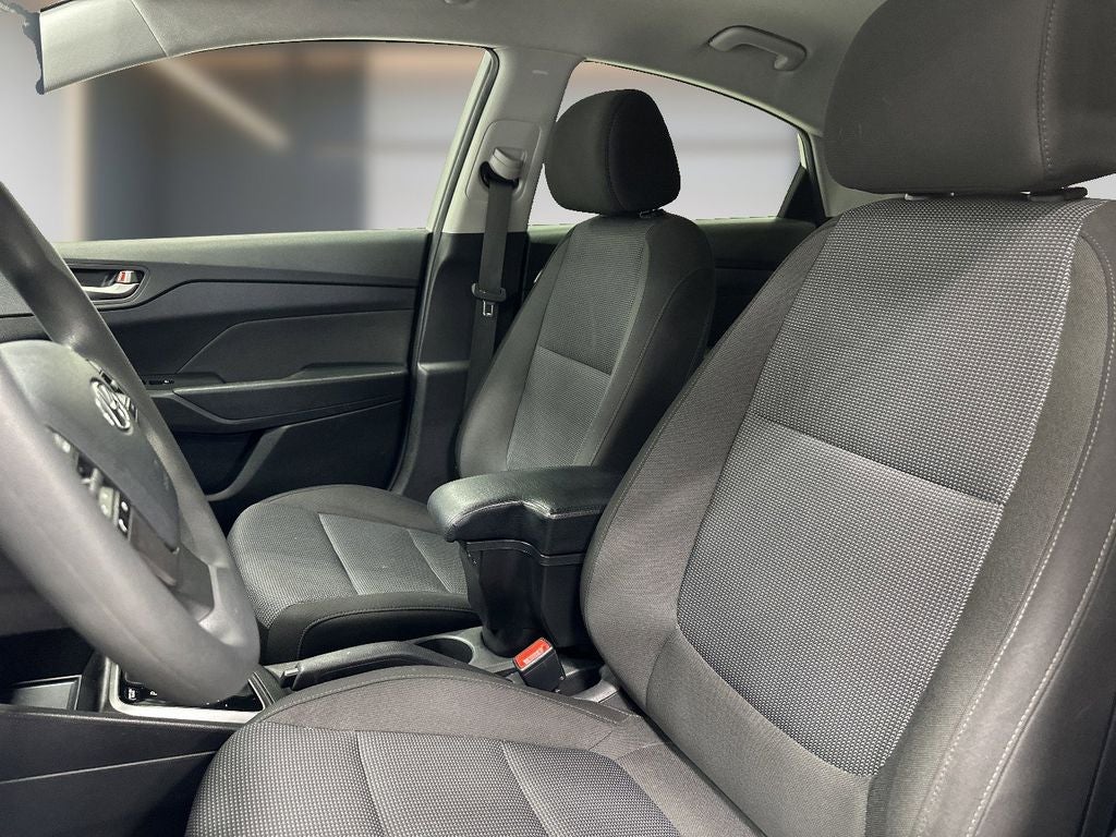 2022 Hyundai ACCENT SE