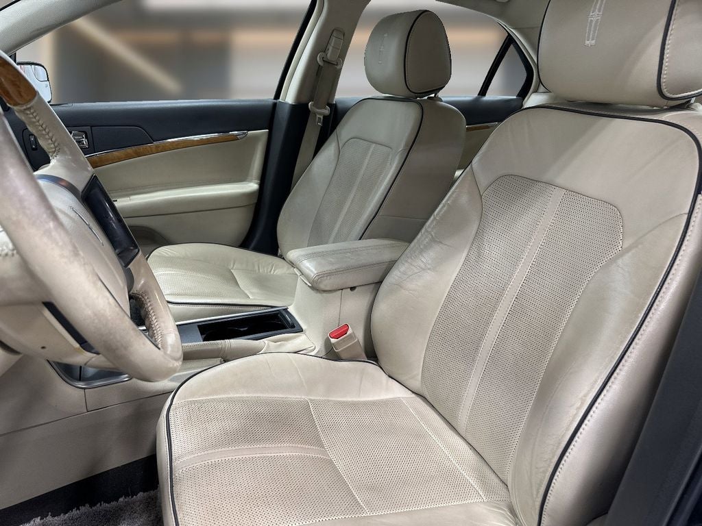 2012 Lincoln MKZ Base